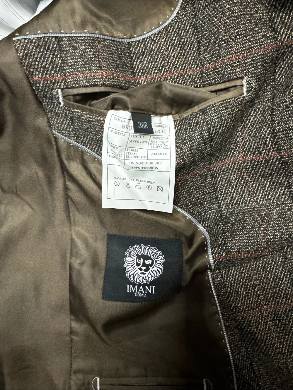 Men's Brown Plaid Two-Button Blazer